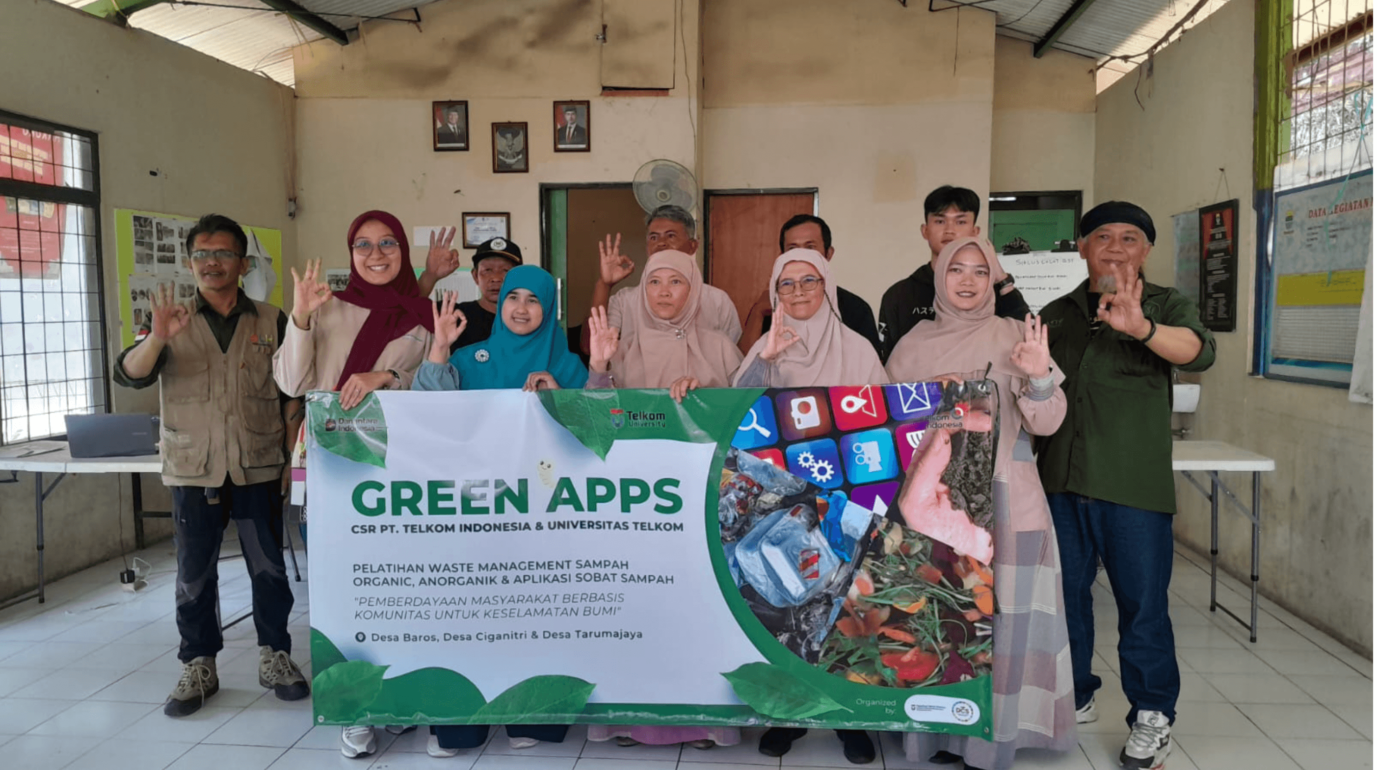 TJSL Telkom Indonesia bersama Telkom University Gelar Pelatihan Budidaya Maggot BSF di Kecamatan Cinambo