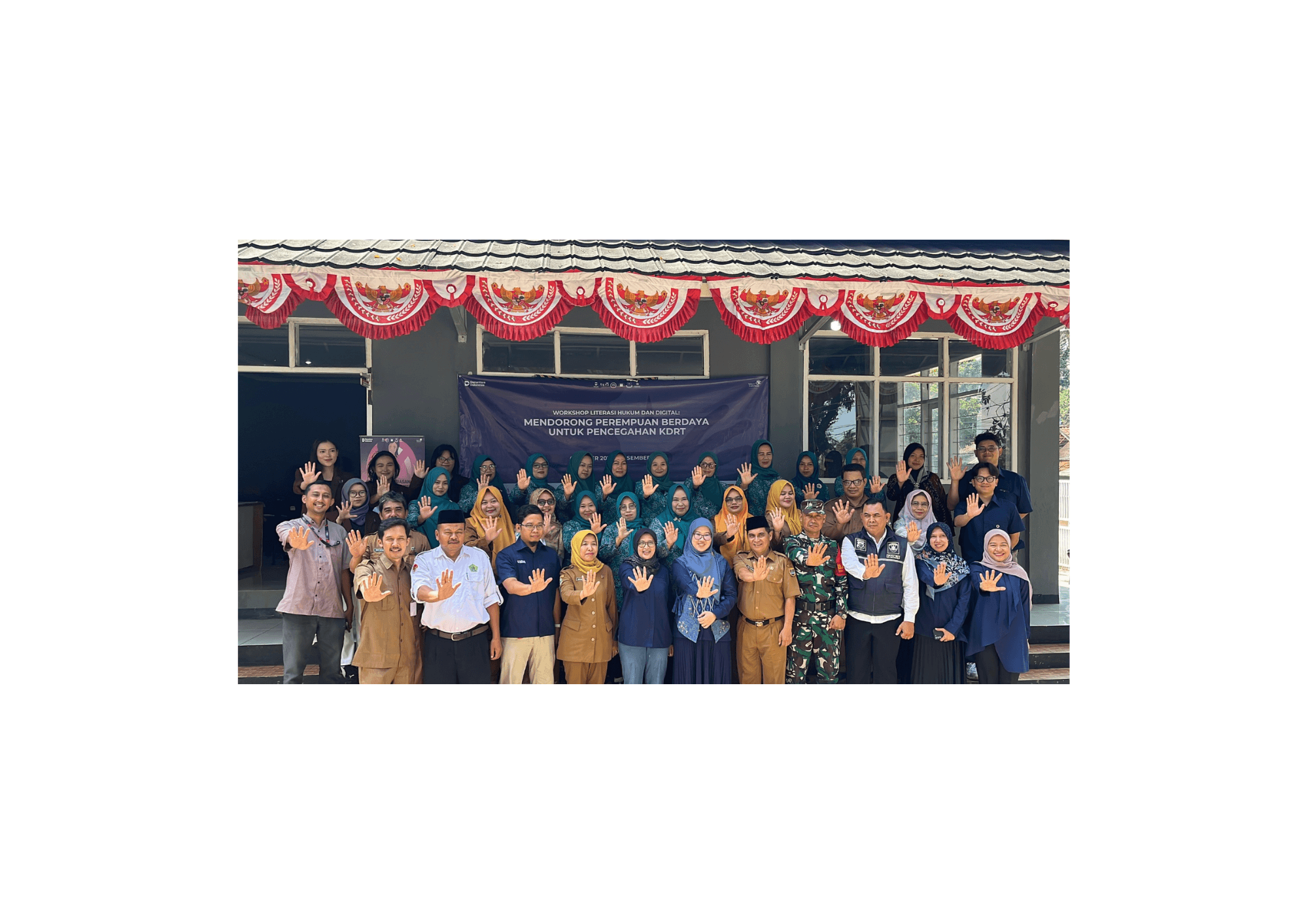 DCS Telkom University Gelar Workshop Literasi Hukum & Digital untuk Pencegahan KDRT di Kecamatan Cipeundeuy